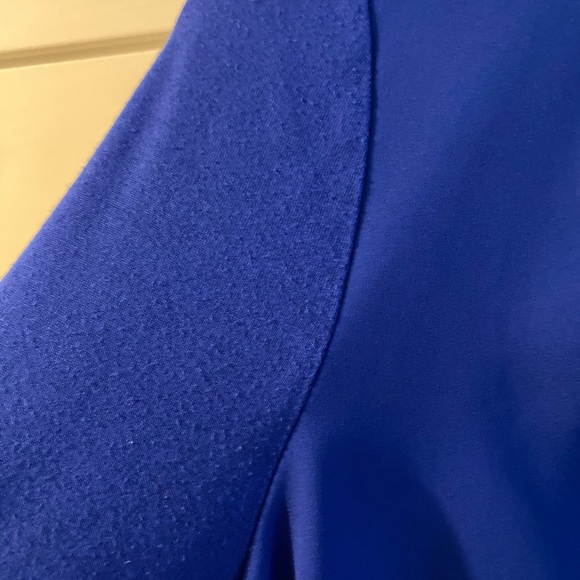 Blue Shirt - Picture 4 of 5